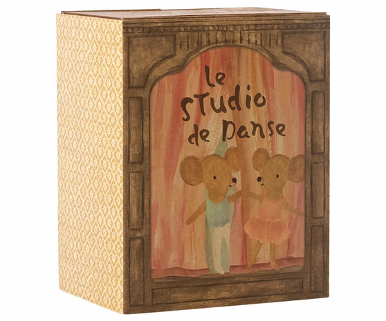 Maileg Ballet muis in dansstudio