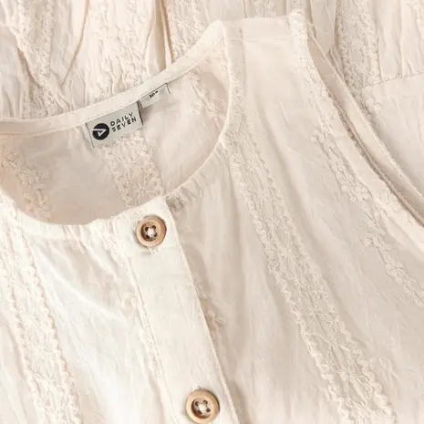 Daily7 Ruffle Single - Sandshell