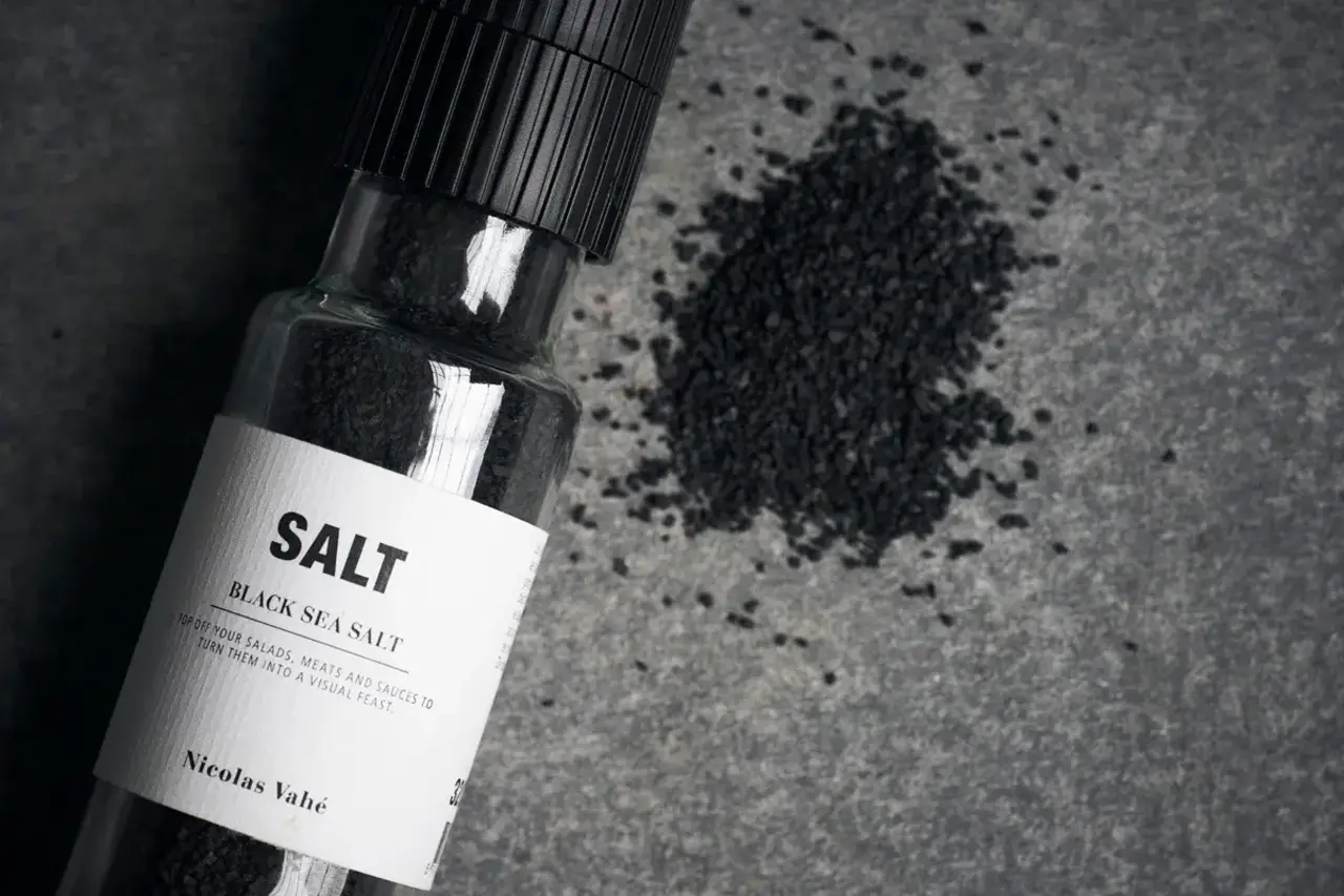 Nicolas Vahé Salt - Black