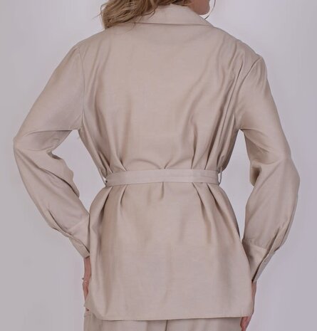 The Clothed Blouse Basra - Perfectly Pale
