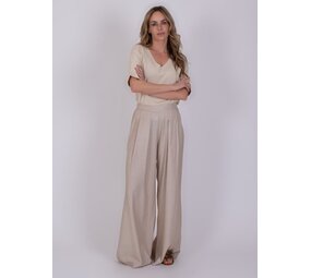 The Clothed Broek Amfissa - Perfectly Pale