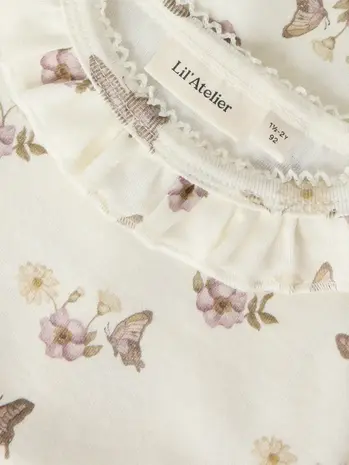 Lil' Atelier Flayo Sia SS Slim Top - Coconut Milk Flower