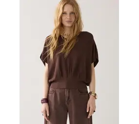 Summum Woman V-neck sweater Viscose blend knit - Coffee Summum Woman V-neck sweater Viscose blend knit - Coffee