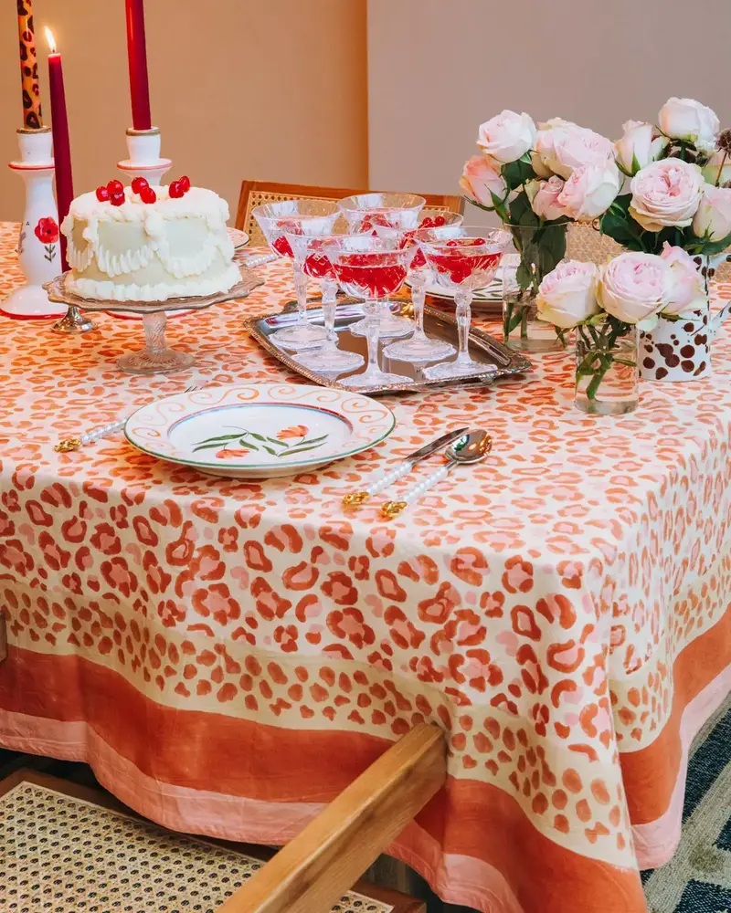 Casa Juna Tafelkleed Coral Leopard Casa Juna Tafelkleed Coral Leopard