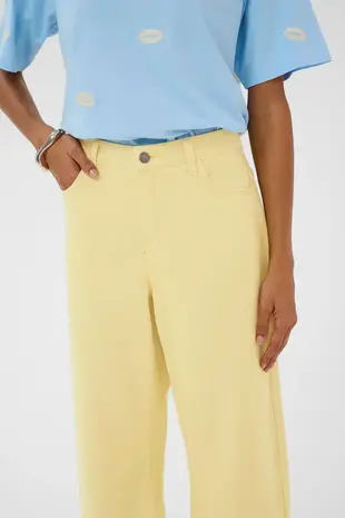 Culture Brinnie Barrel Pants - Lemon Meringue Wash