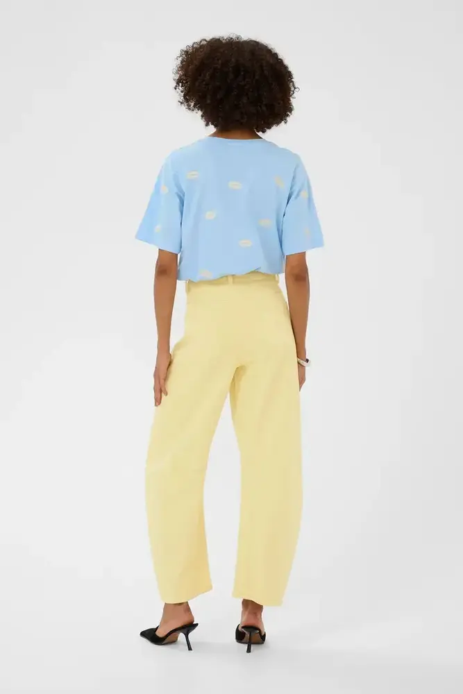 Culture Brinnie Barrel Pants - Lemon Meringue Wash
