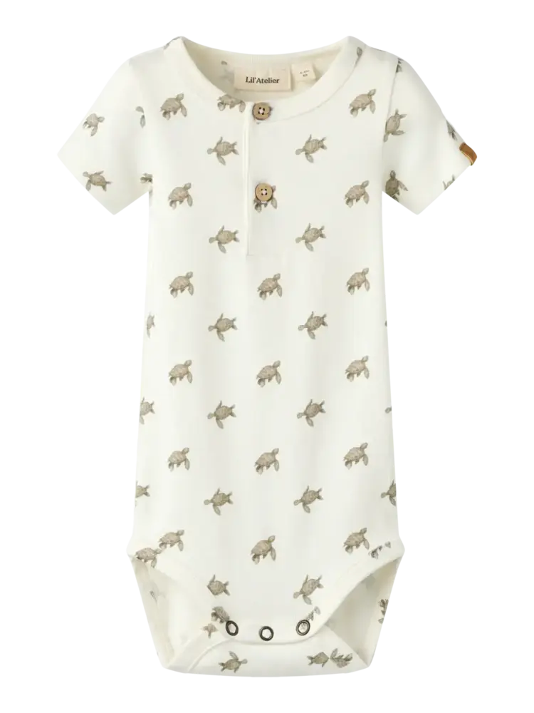 Lil' Atelier Gayo Sar SS Slim Body – Coconut Milk Turtle