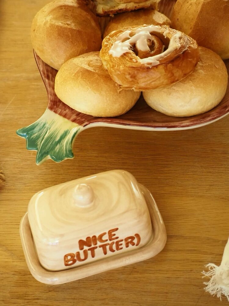 Studio Noticed Ui-vormige schaal