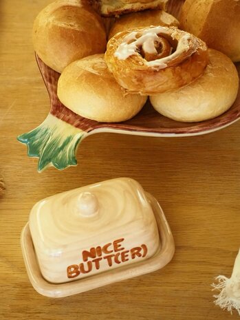 Studio Noticed Ui-vormige schaal