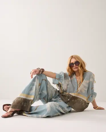 Summum Woman Trousers Palmtree print single border - Glacier Blue