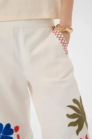Culture Chrestella Cropped Pants - Spring Gardenia