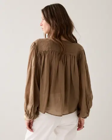 Summum Woman Blouse Ramie – Deep Fig