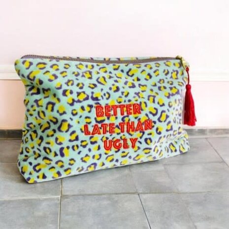 Noi Hamburg Cosmetic bag Velvet Leo Late or ugly