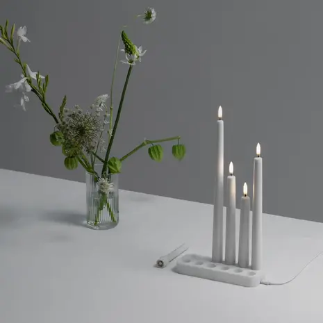 Uyuni Rechargeable Base Taper 12 candles