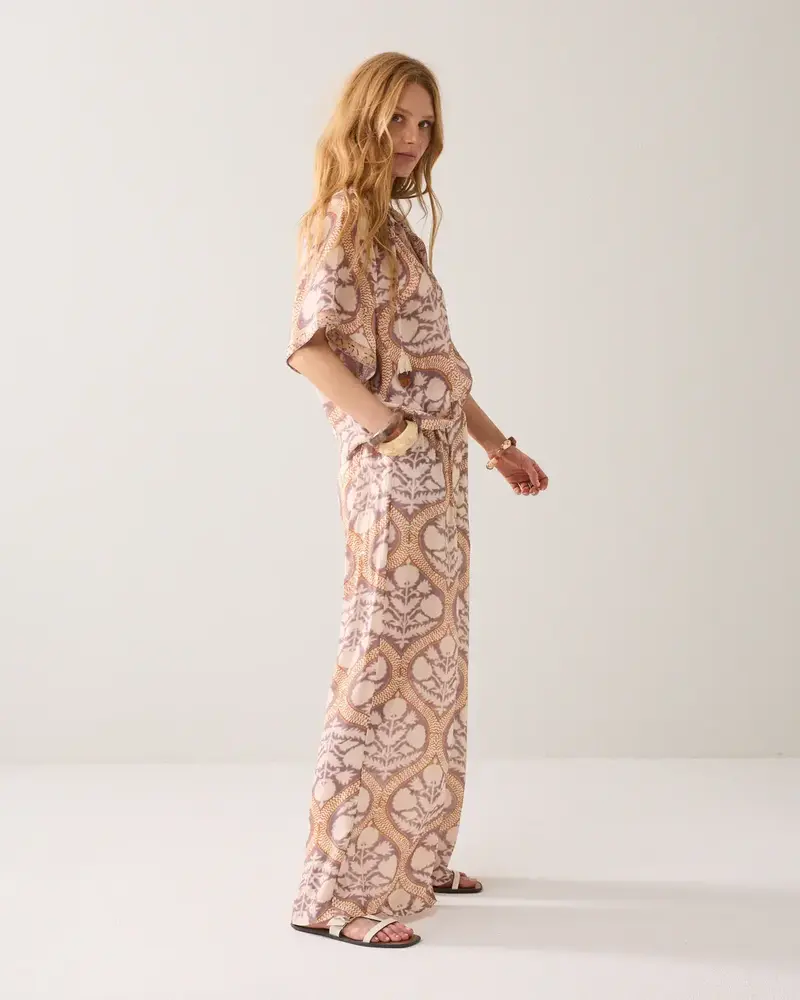 Summum Woman Trousers Art deco print – Multicolour