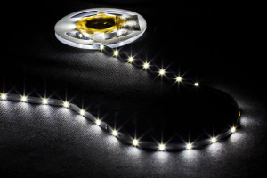 Waterdichte LED Strip 12 Volt 4000k Natuurlijk Wit 6W 420lm/meter 60 LED/m IP65 5M Rol