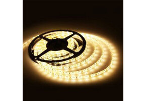 Waterdichte LED strip 12 Volt 3000K warm wit 6W 520LM 60LED p/m IP65 - 5 meter