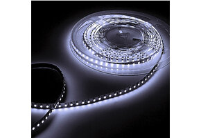 LED Strip 24 Volt 6000k Koud Wit 6W 630lm/meter 60 LED/m  IP65 10M Rol