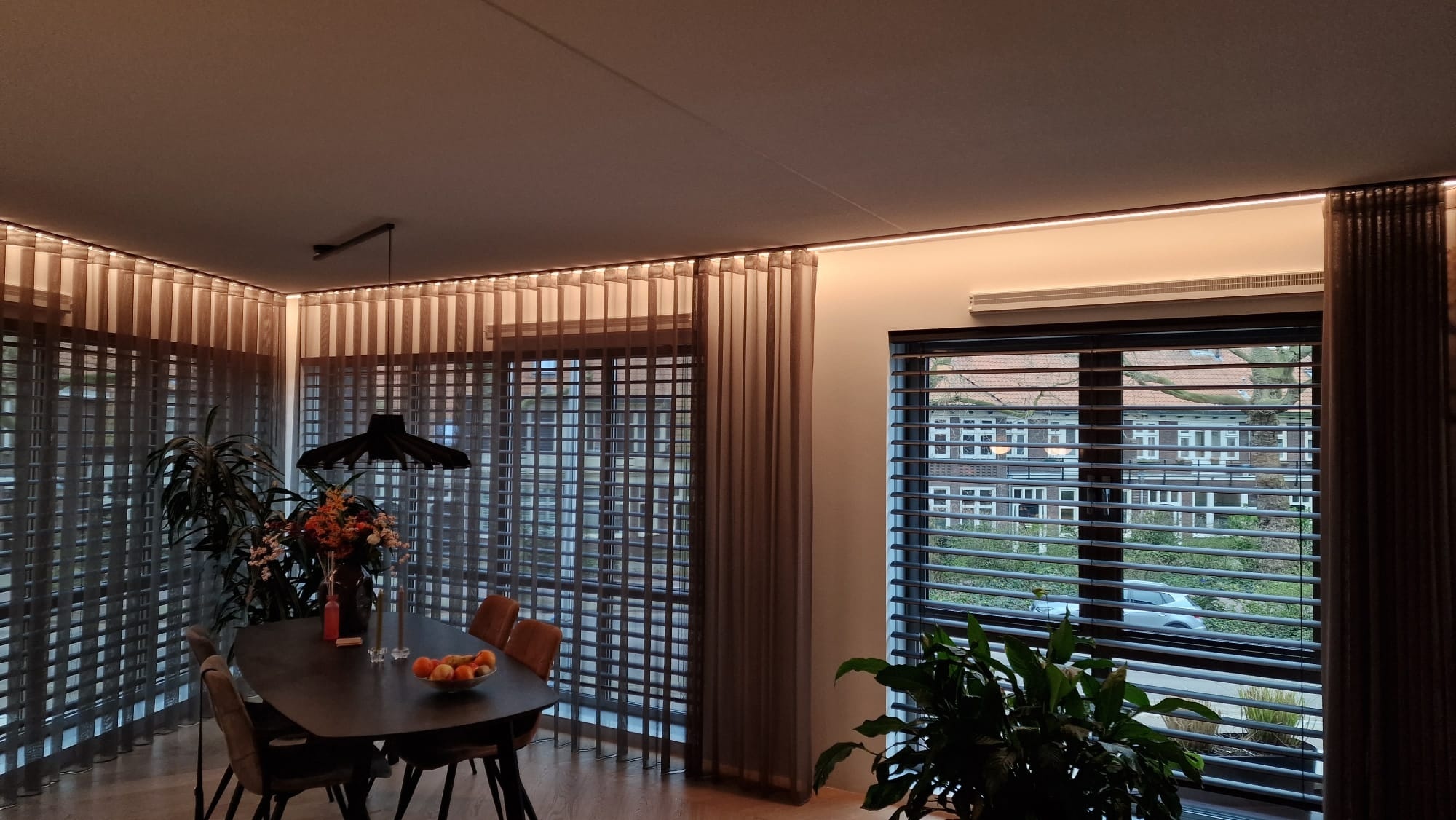 LED gipsplaat profiel met opaal klikafdekking 77 mm x 13,5 mm GIPS200