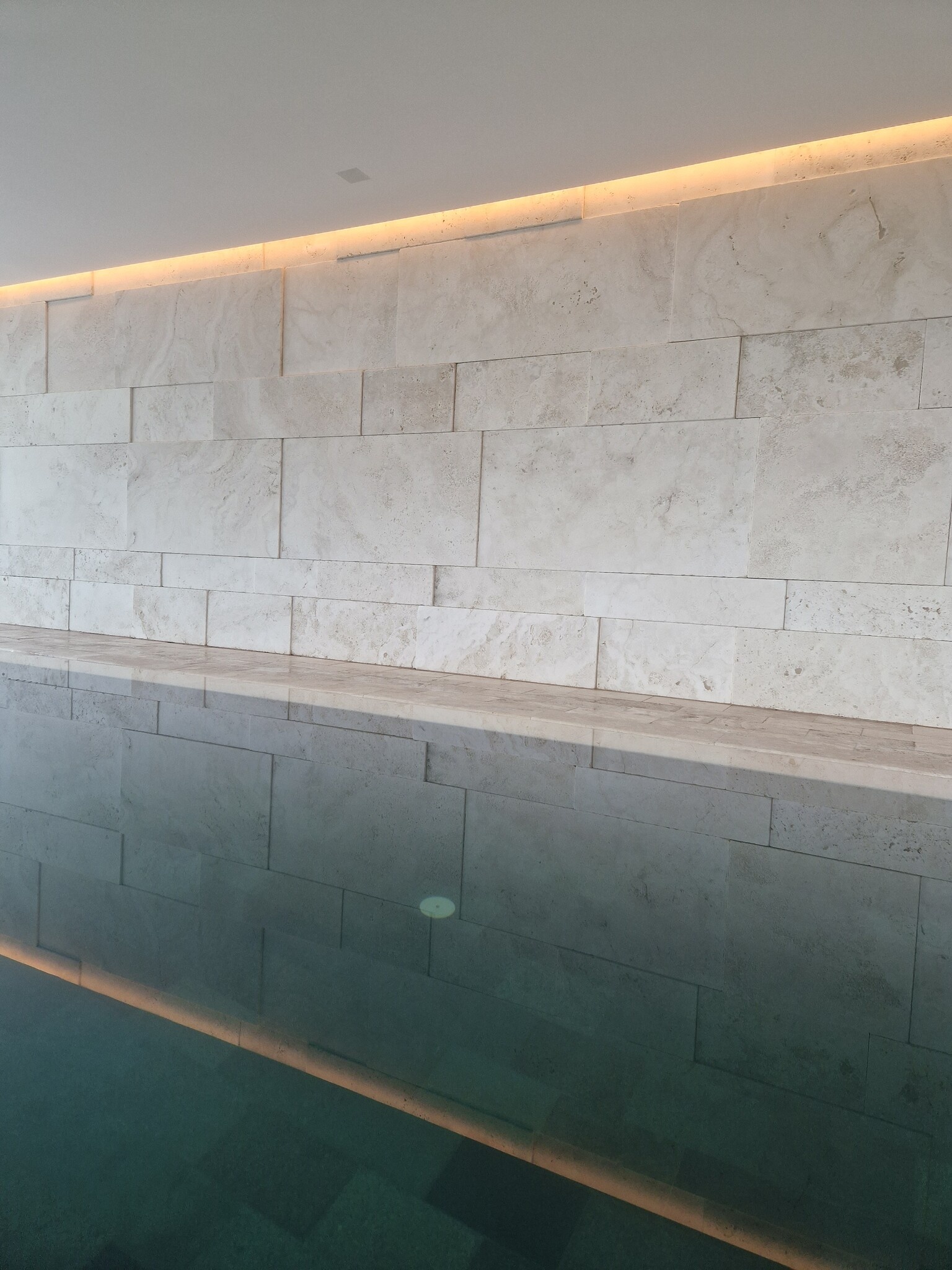 PRO LED strip warm wit 13W 1100LM 240LED p/m 48VDC IP68 3000K CRI95 - 5 meter