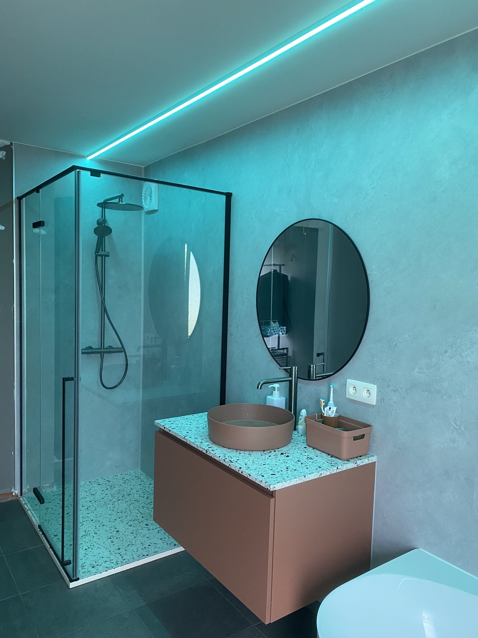 PRO LUMEN Waterdichte LED strip RGBCCT 21W 2240LM 96LED p/m 24VDC IP68 - 5 meter