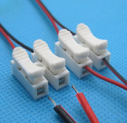 Connector blokje voor LED strips