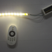 Complete LED strip set draadloos dimbaar wit 3000 kelvin 12W 1020LM 60LED p/m 24 volt – 12,5 meter