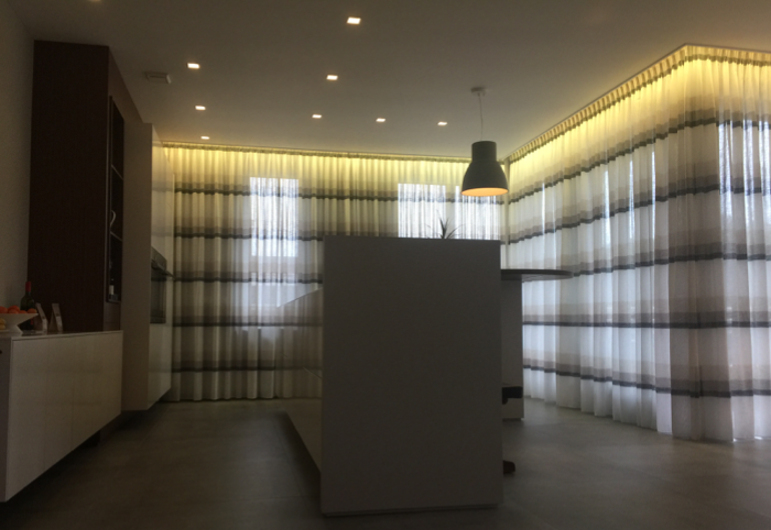 LED strip 60×5050 LED 19,2 W 1000 lm/meter 12VDC IP33 RGBW 5m rol