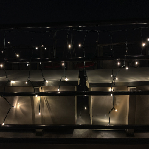 9 meter - IJspegel kerstverlichting Amber extra warm wit 300 LED’s – Professioneel - IP67 waterdicht - LUKSUS