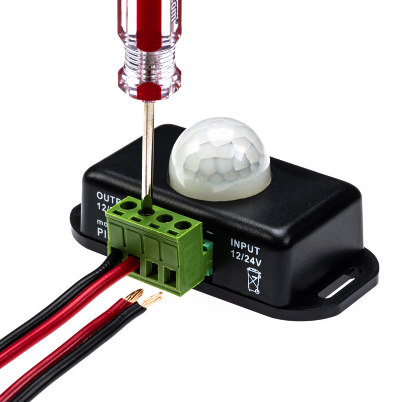 PIR bewegingssensor instelbaar - LED max 8 ampere