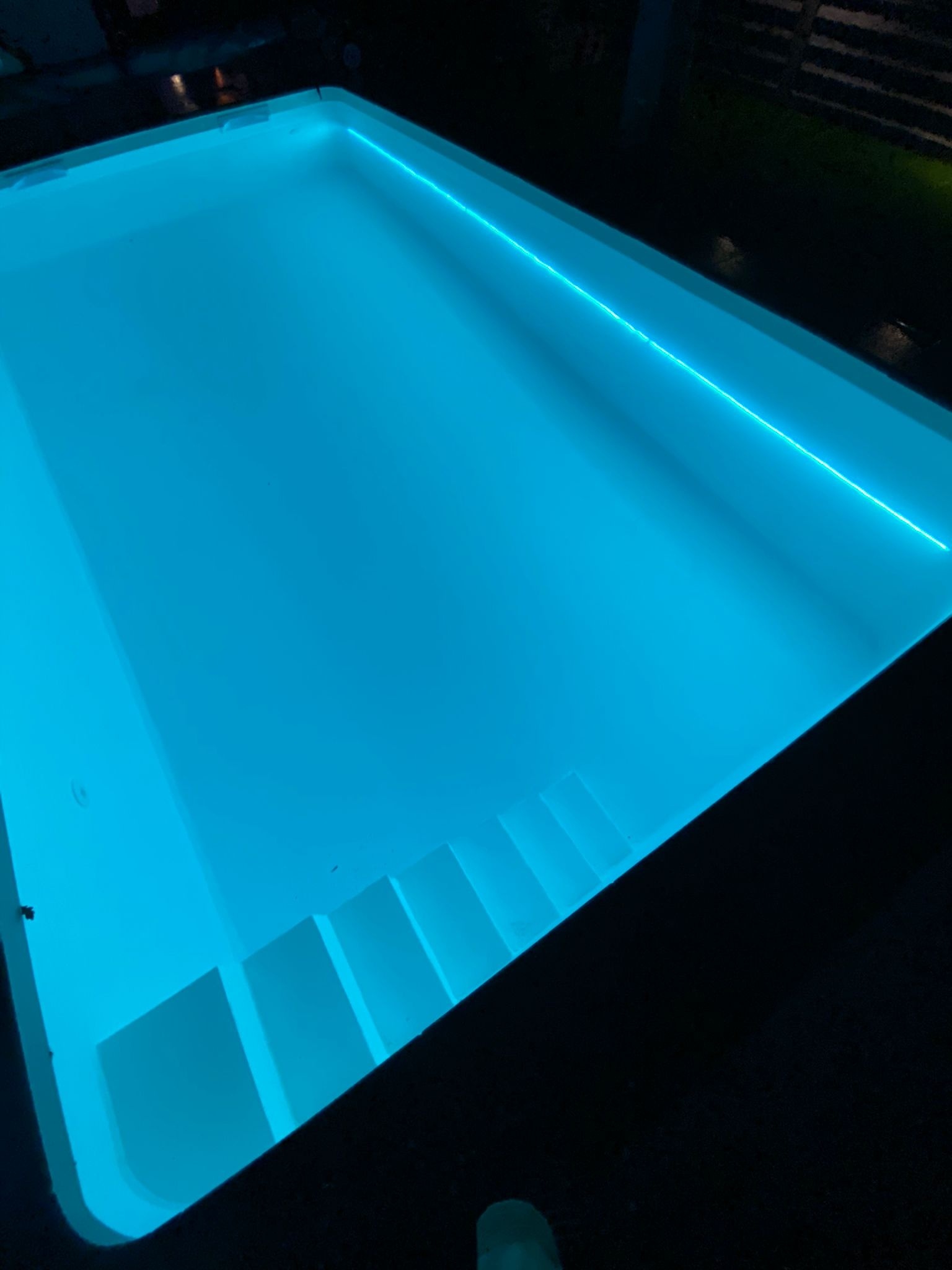 PRO Waterdichte RGBWW LED strip 19,2W 1160LM 60LED p/m 24VDC IP68 12mm – 5 meter