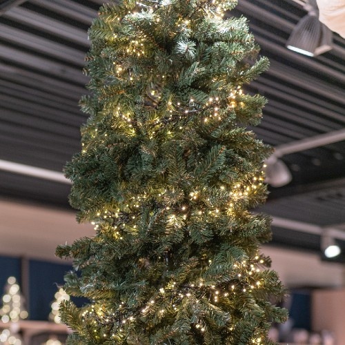 Cluster kerstverlichting warm wit 768 LED 5,5 meter - 8 functies timer & dim functie – IP44 voor binnen en buiten LUKSUS