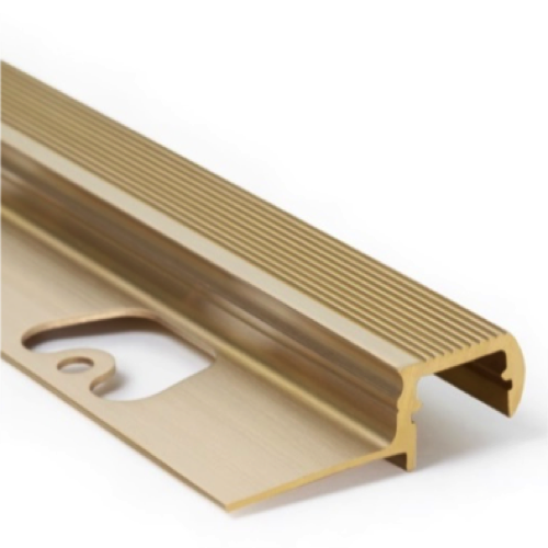 LED traptrede profiel voor buiten gebruik 1,1 meter met cover 12,6mm - Trap03messing