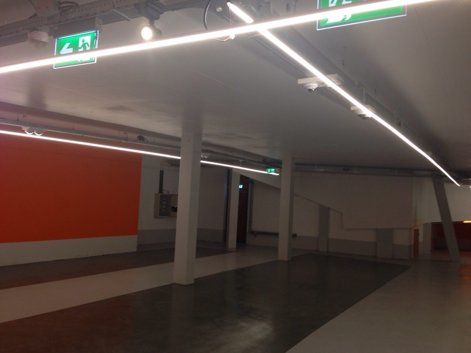 WIT Ophangsysteem voor LED strip profiel - PL10Alu, PL10Wit, PL10Zwart