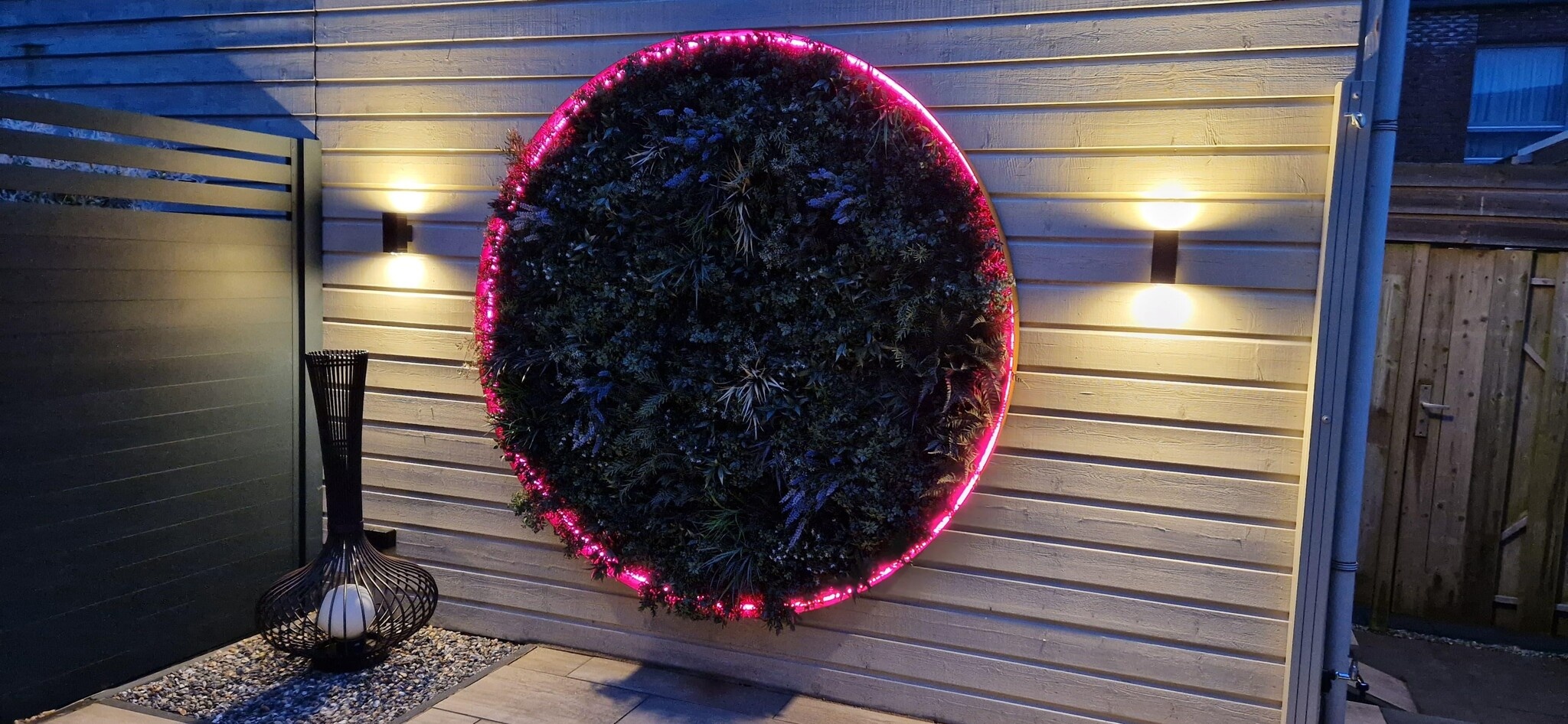 Neon Flex LED strip 12 volt RGB 14,4W 850LM 8 x 16mm IP67 – 5 meter