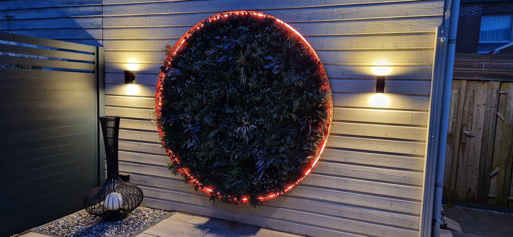 Neon Flex LED strip 12 volt RGB 14,4W 850LM 8 x 16mm IP67 – 5 meter
