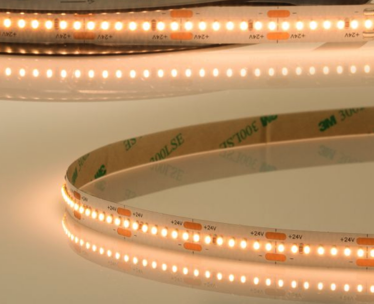 LED strip ultra warm wit 15W 180 LED 2000lm per meter  24VDC IP20 5m