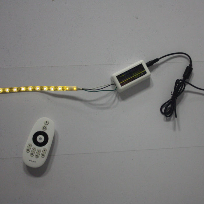 Dual white LED strip controller - 1 zone - PRO - Fut035S