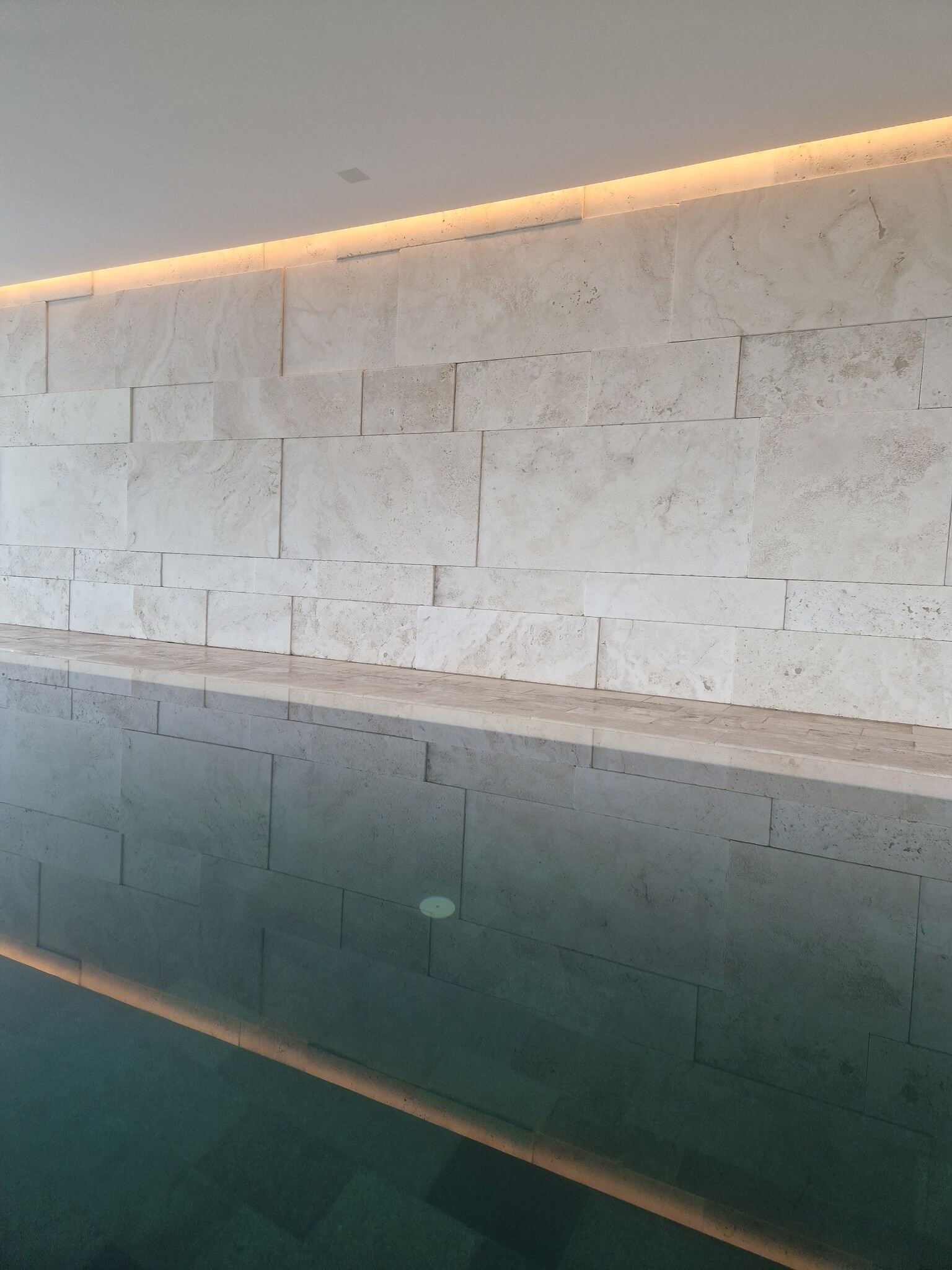 PRO LED strip warm wit 13W 1100LM 240LED p/m 48VDC IP68 3000K CRI95 - 5 meter