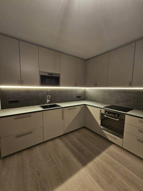 LED hoekprofiel met cover 24 mm x 19,4 mm - C21ALU