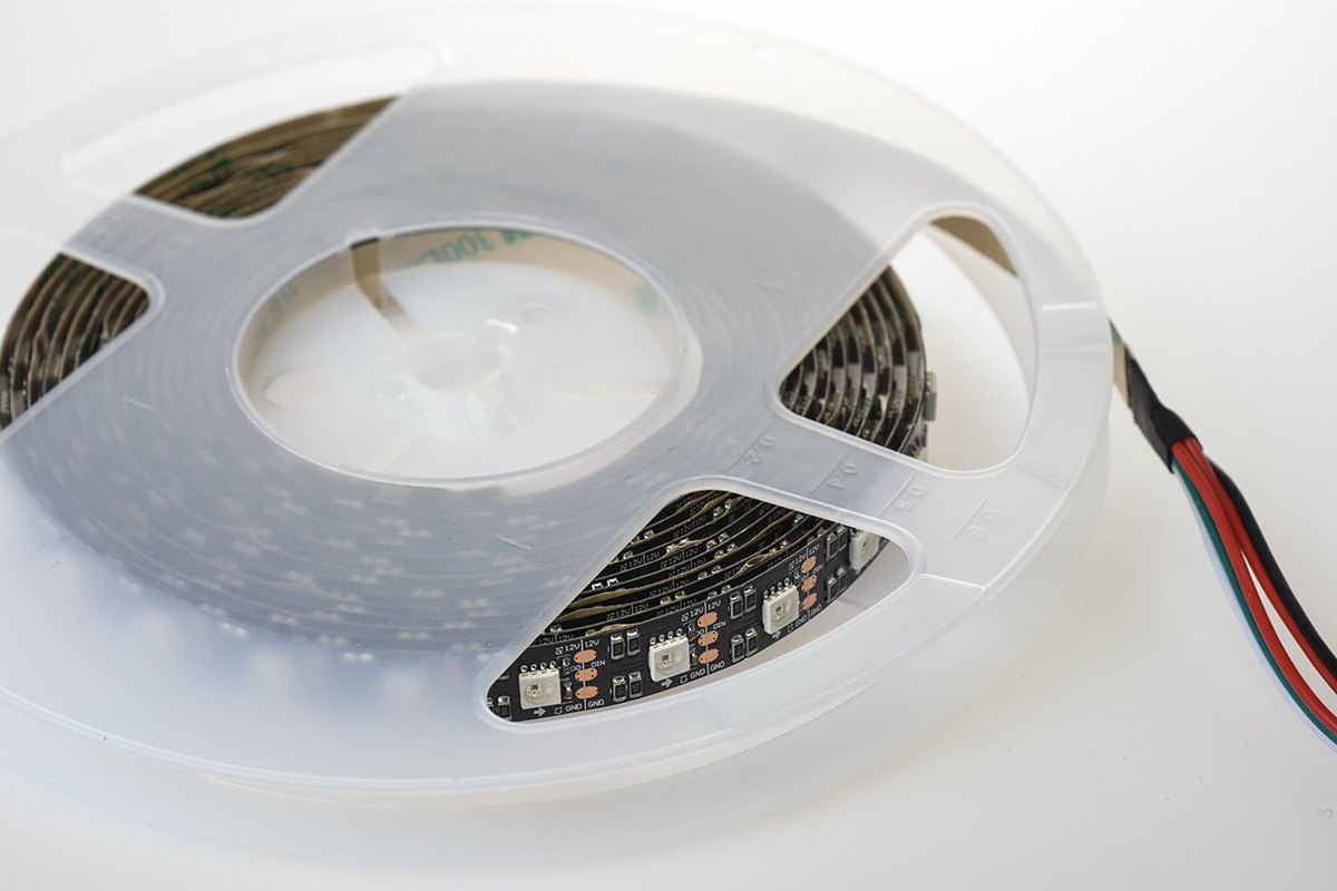 PIXEL PRO - DIGILED LED strip SK6812 RGB 43,2W 12VDC IP30 5m Rol