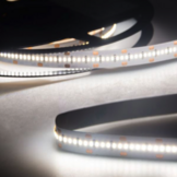 Waterdichte LED Strip 48 Volt RGBWW 19W 96 Led/m 1020 Lumen IP68 20 meter rol