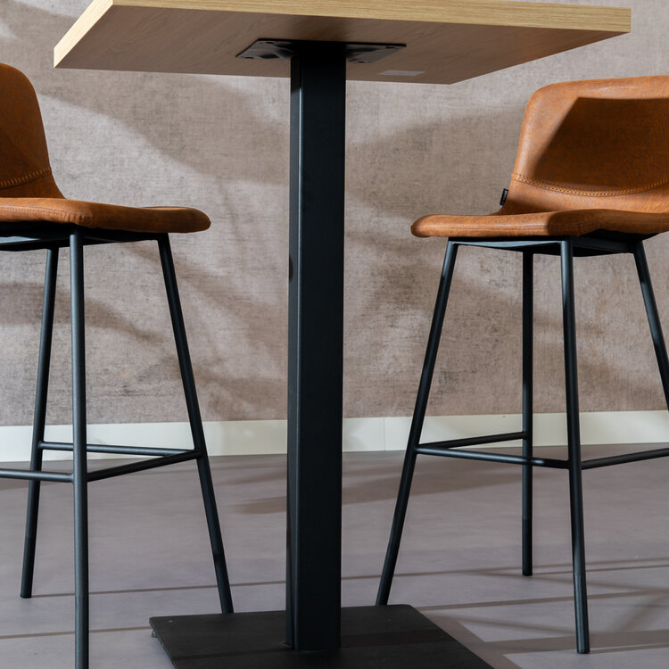 Table de bar bistrot aspect chêne melamine Nils 60 x 60 x 109 cm