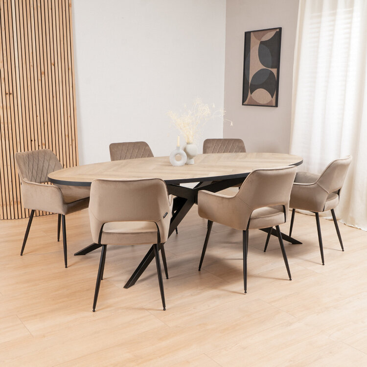 Table à manger ovale aspect chêne chevron Ilva 240 x 110 cm