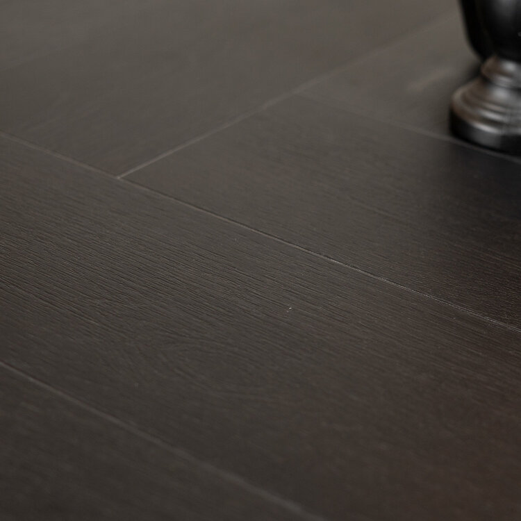 Table à manger ovale aspect chevron noir Joren 240 x 110 cm