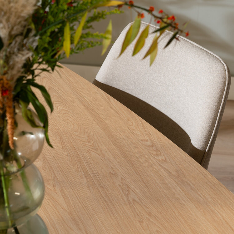 Table à manger scandinave aspect chêne melamine Carl 240 x 120 cm