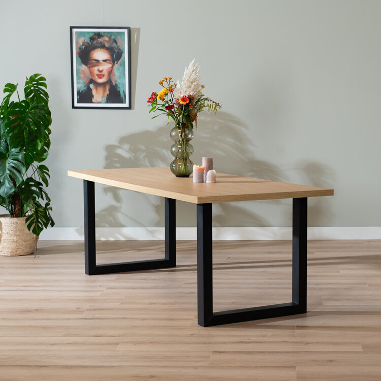 Table à manger aspect chêne melamine Alec 220 x 90 cm