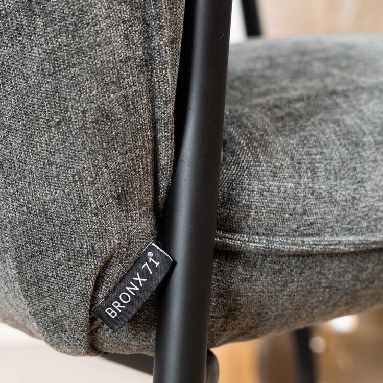 Chaise de salle à manger à roulettes Mila anthracite tissu chiné