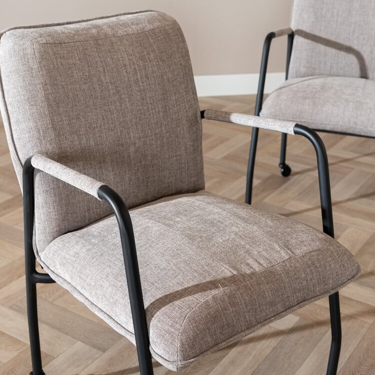 Chaise de salle à manger à roulettes Mila taupe tissu chiné