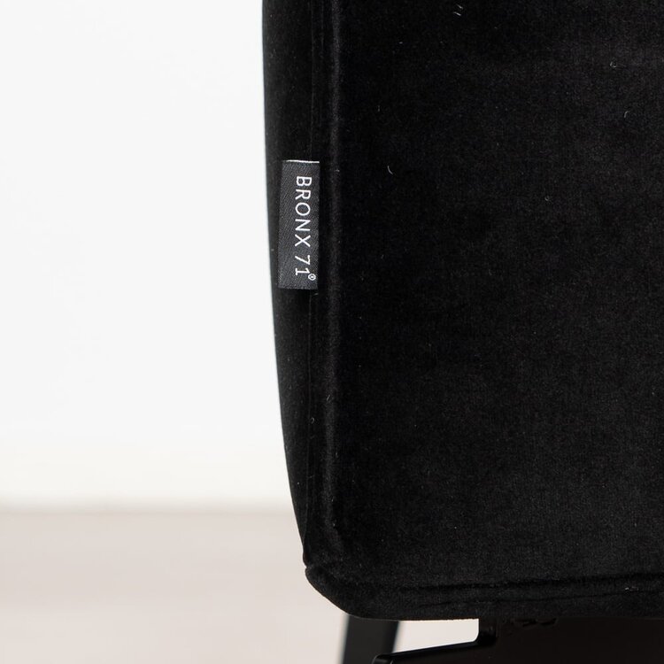 Pouf en velours Vegas noir